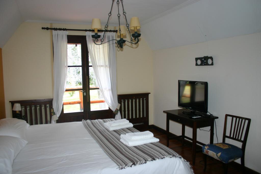 Hosteria Futalaufquen Lago Futalaufquen Quarto foto