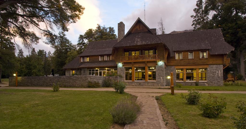 Hosteria Futalaufquen Lago Futalaufquen Exterior foto