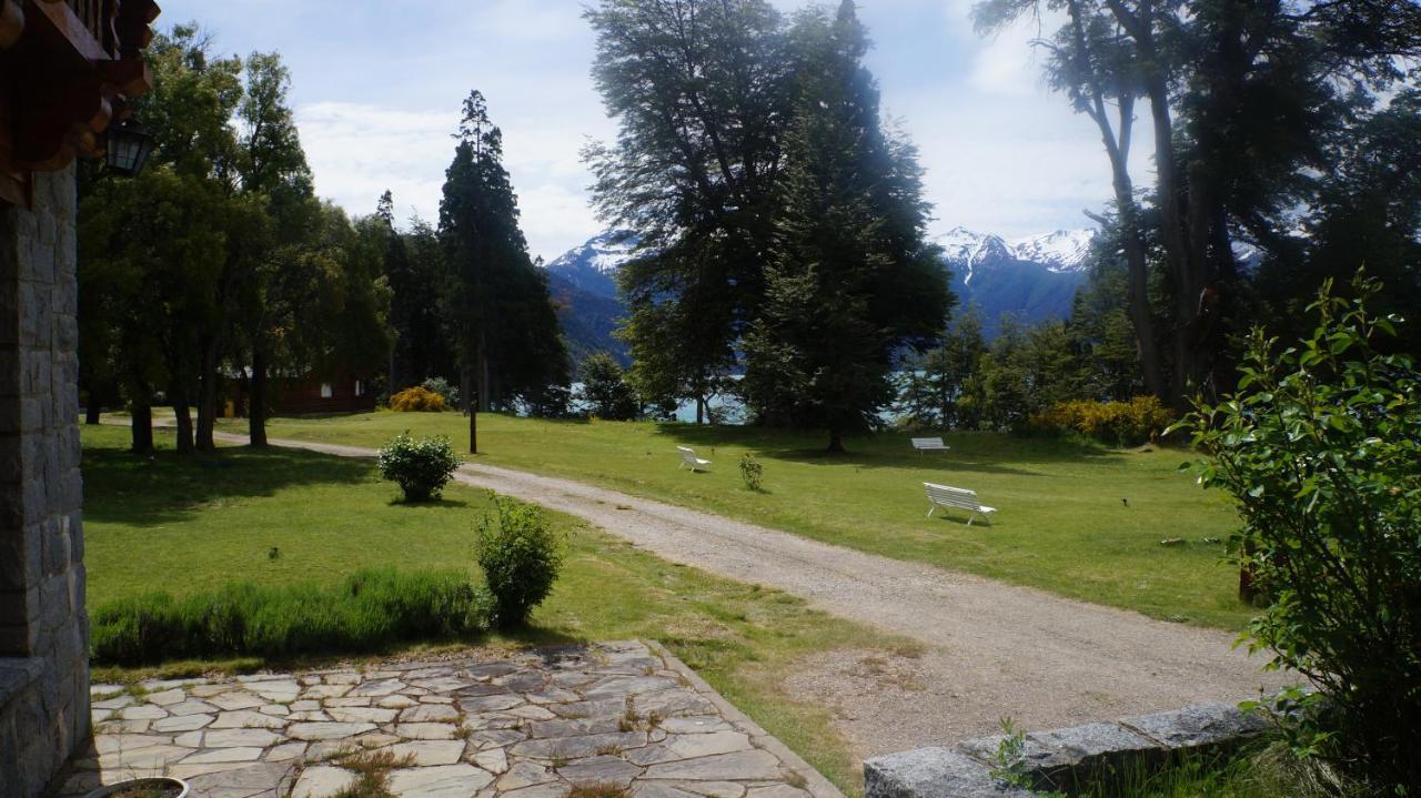 Hosteria Futalaufquen Lago Futalaufquen Exterior foto
